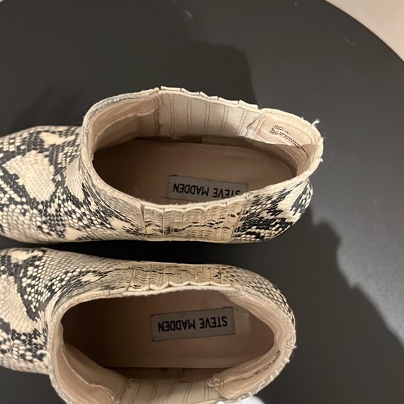 Steve Madden Jain Snakeskin Boot - Picture 5 of 6